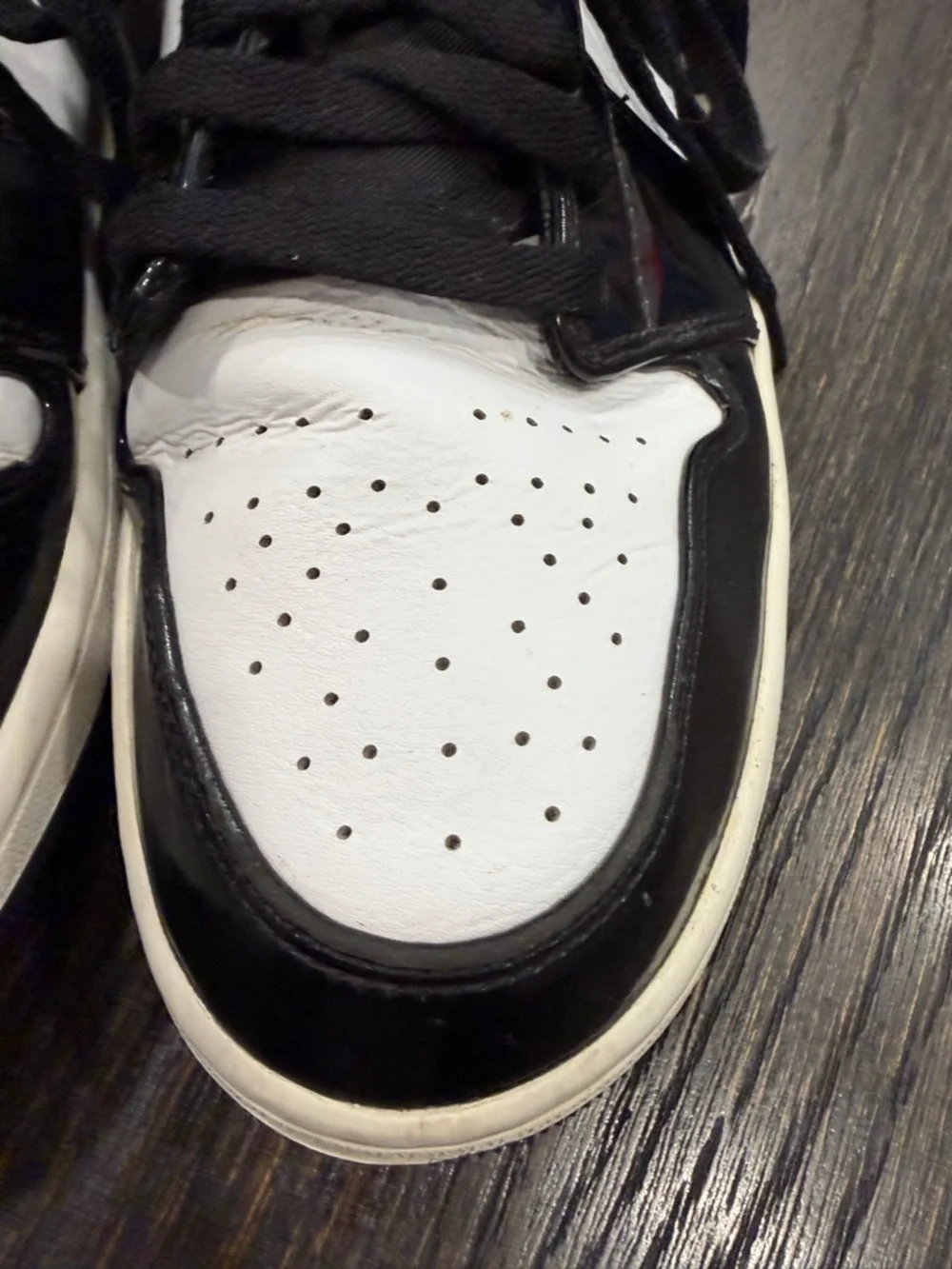 Nike Air Jordan 1 Mid Carbon Fiber Men’s Size 11- USED